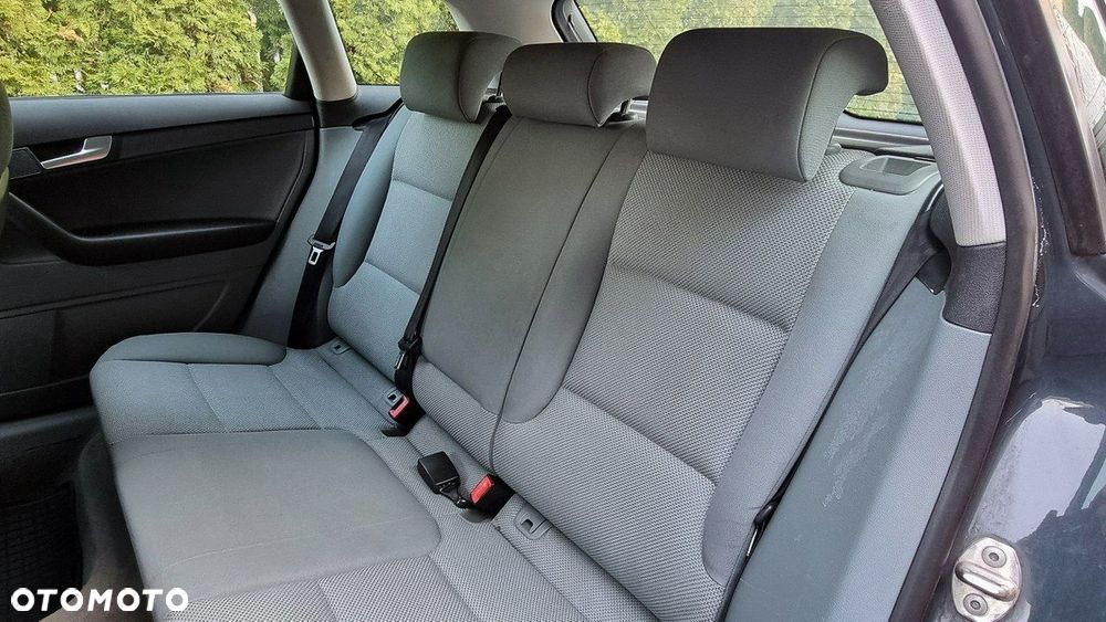 Audi A3 Sportback - 16