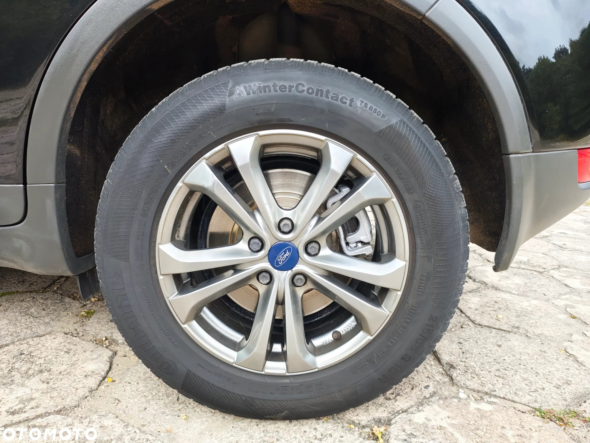 Ford Kuga 2.0 TDCi 4x4 Titanium - 28