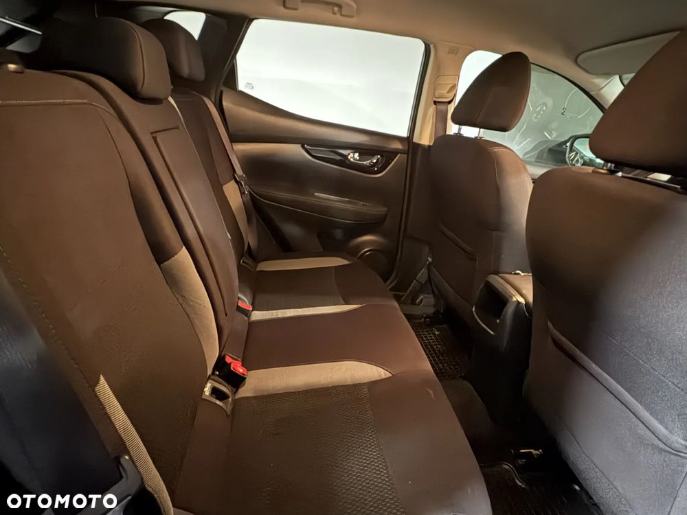 Nissan Qashqai 1.2 DIG-T Acenta EU6 - 13