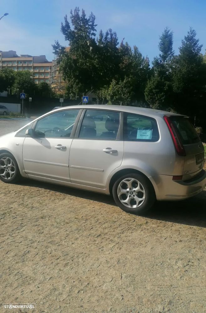 Ford C-Max 1.6 TDCi Titanium - 4