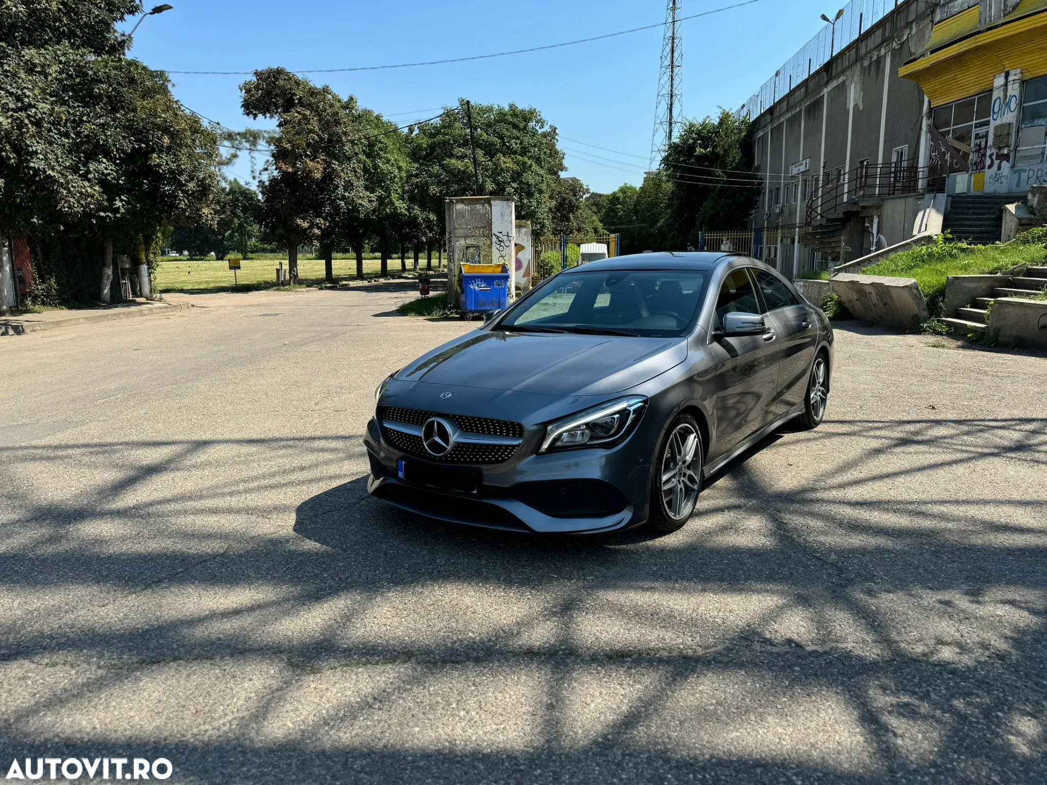 Mercedes-Benz CLA Shooting Brake 180 7G-DCT AMG Line - 36