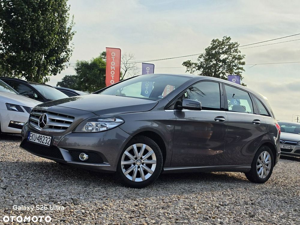 Mercedes-Benz Klasa B 180 CDI (BlueEFFICIENCY) - 17