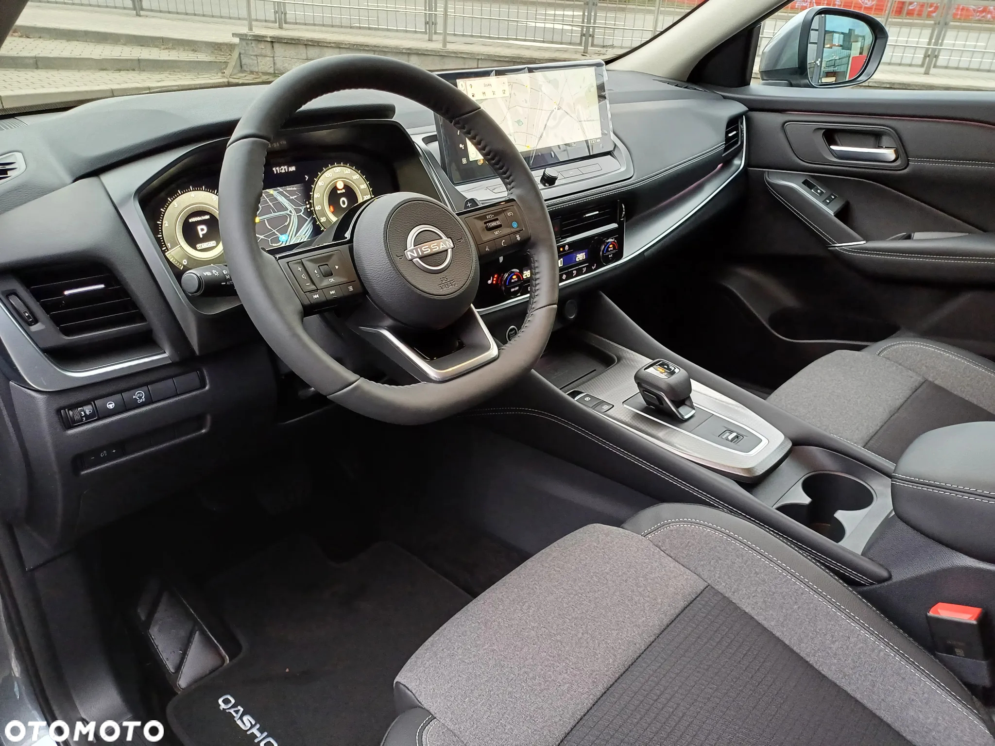 Nissan Qashqai - 11