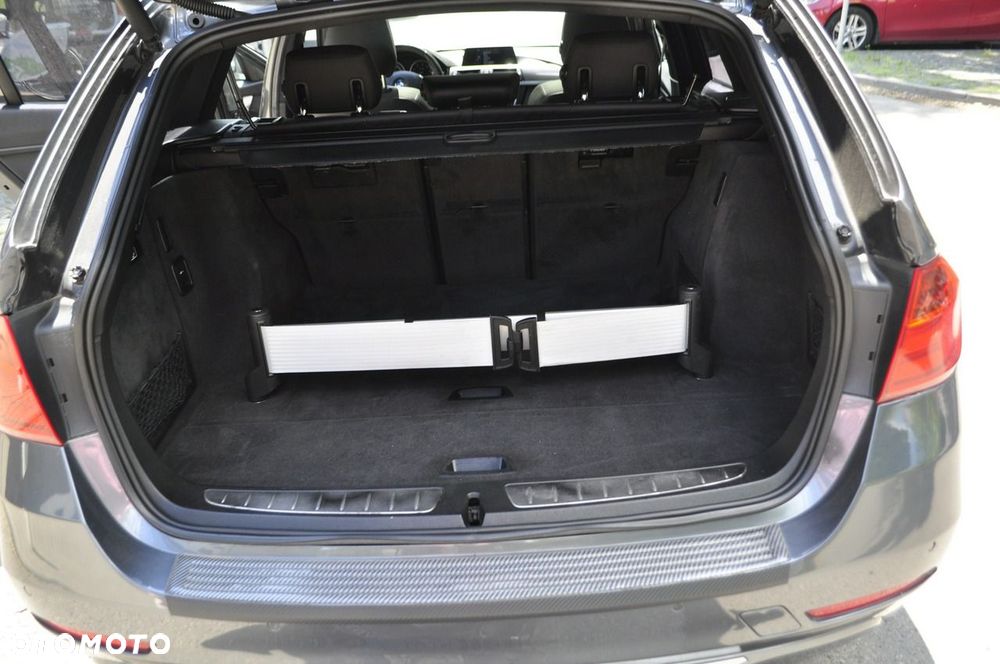 BMW Seria 3 - 12
