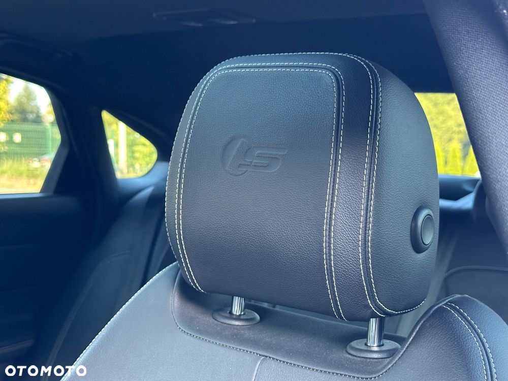 Jaguar XF S AWD - 23