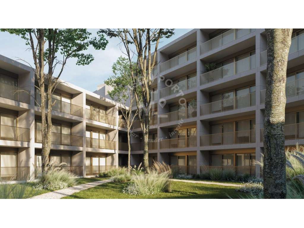 Apartamento T1 com Varanda e Lugar de Estacionamento inserido em Co... - Grande imagem: 3/33