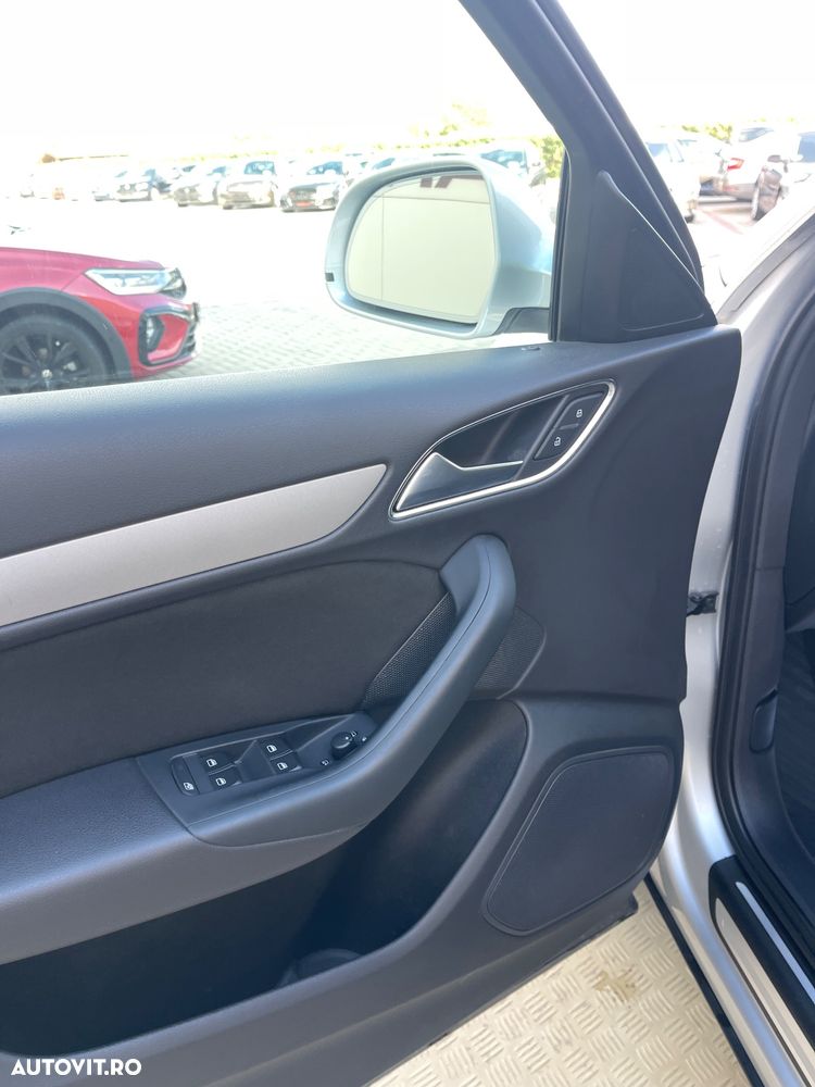 Audi Q3 2.0 TDI Quattro S-Tronic - 30