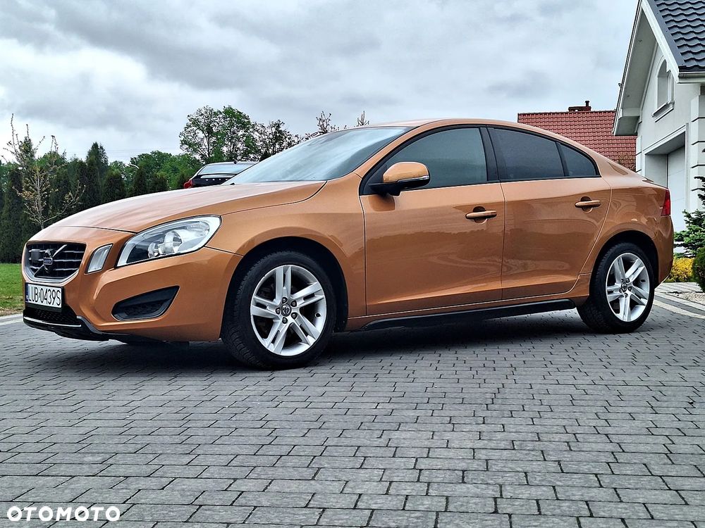 Volvo S60 D3 Geartronic - 10