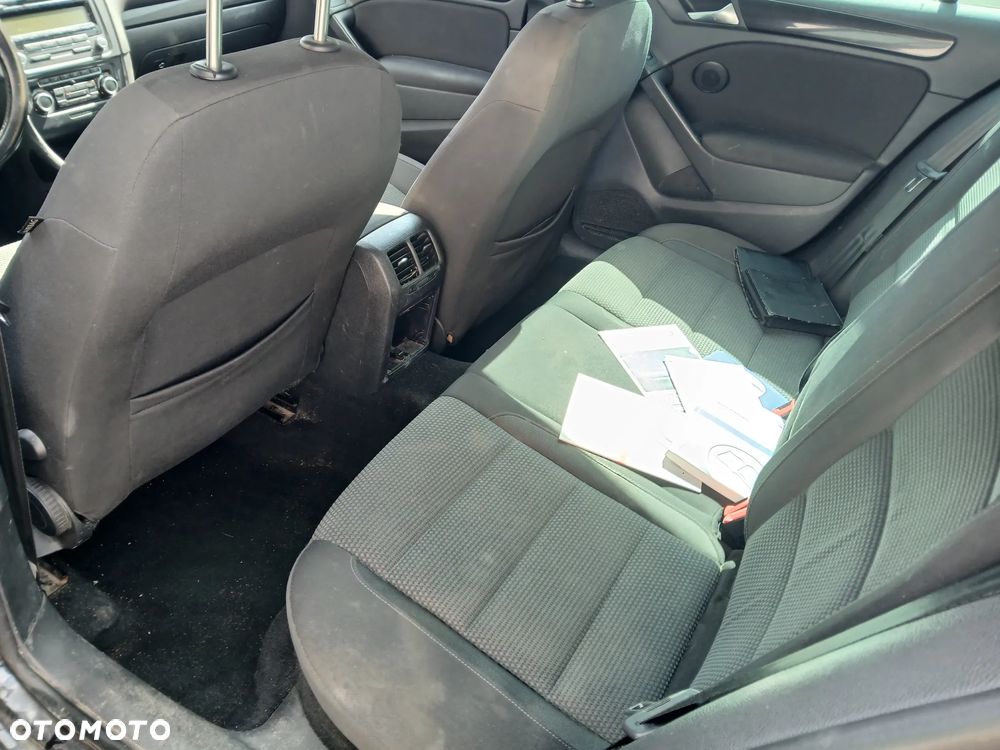 Volkswagen Golf 1.6 TDI BlueMotion Technology Trendline - 8