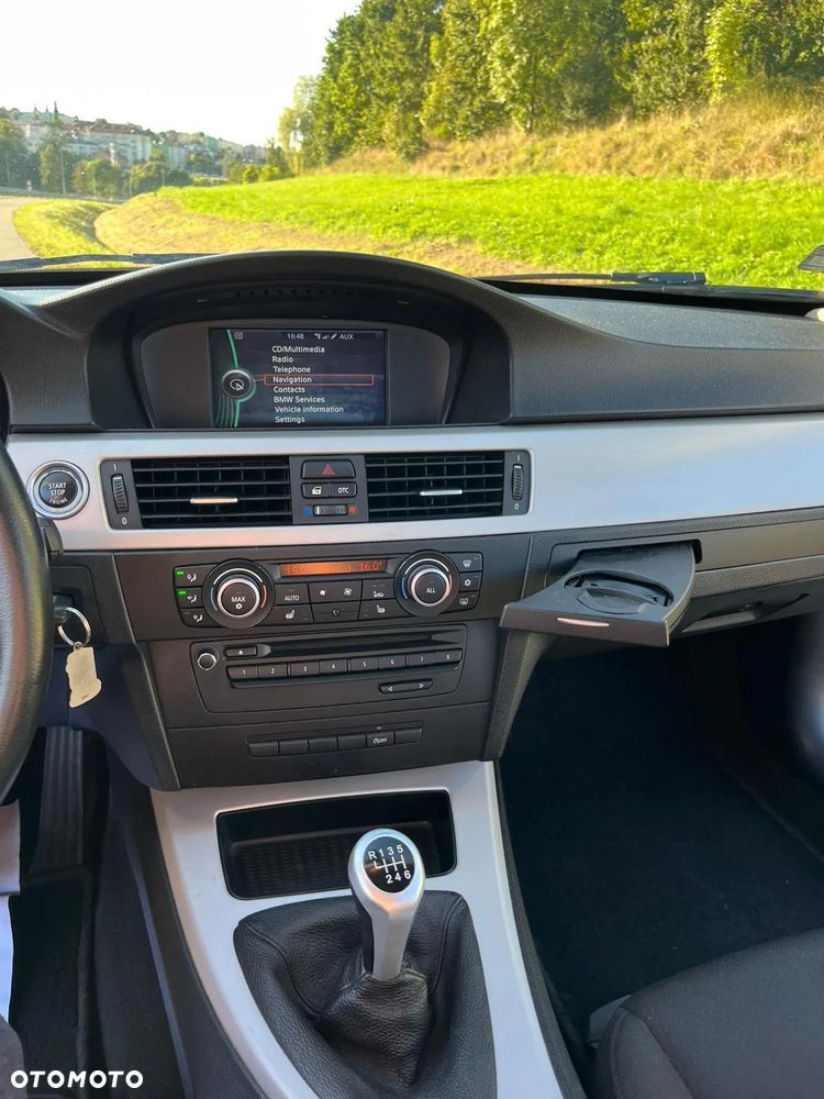 BMW Seria 3 320d - 11