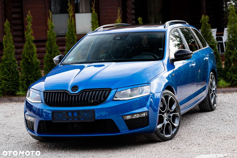 Skoda Octavia 2.0 TDI DSG RS - 1