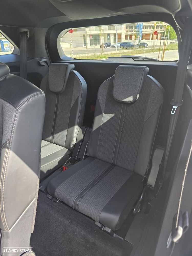 Peugeot 5008 1.6 BlueHDi GT Line EAT6 - 9
