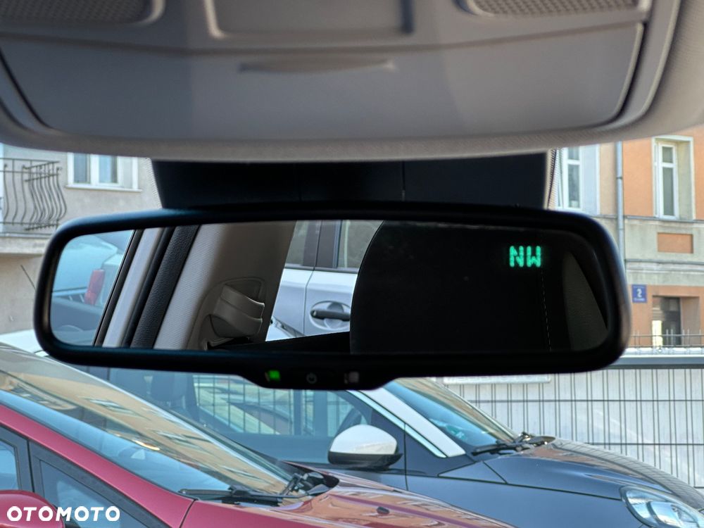 Hyundai Tucson 1.7 CRDI BlueDrive Comfort 2WD - 32