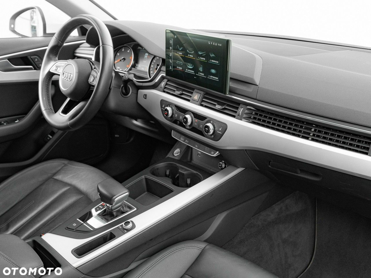 Audi A4 30 TDI S tronic - 33
