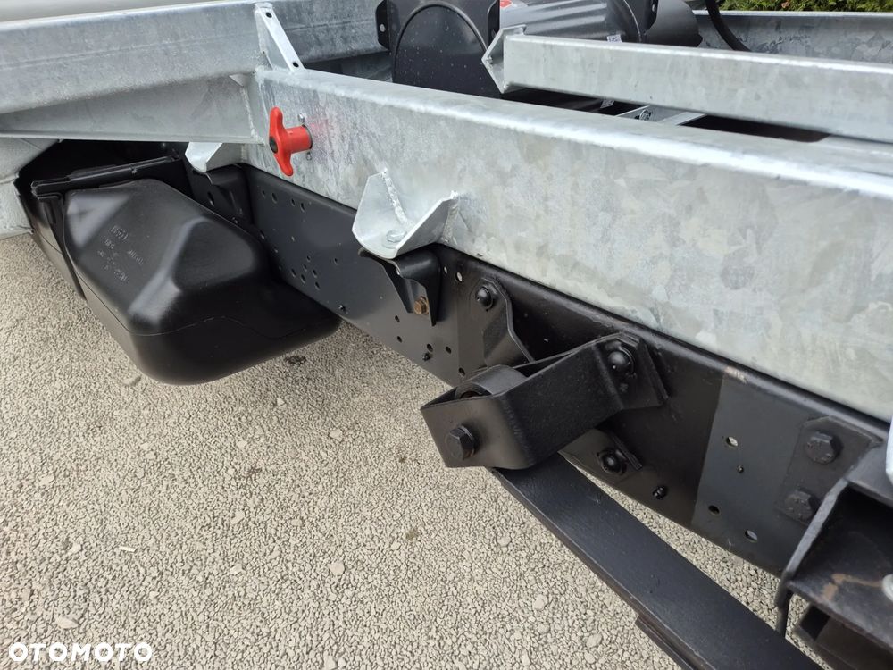 Iveco 35C18 3.0 180KM/ Brygadówka/ - 9