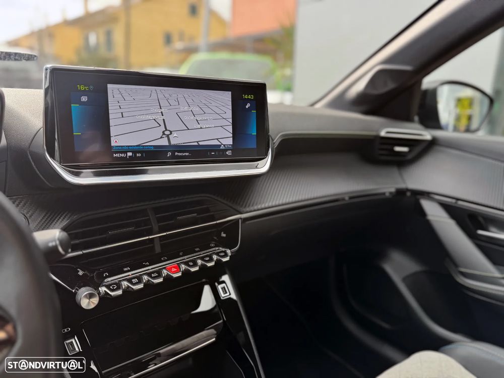 Peugeot e-208 50 kWh GT Line - 26