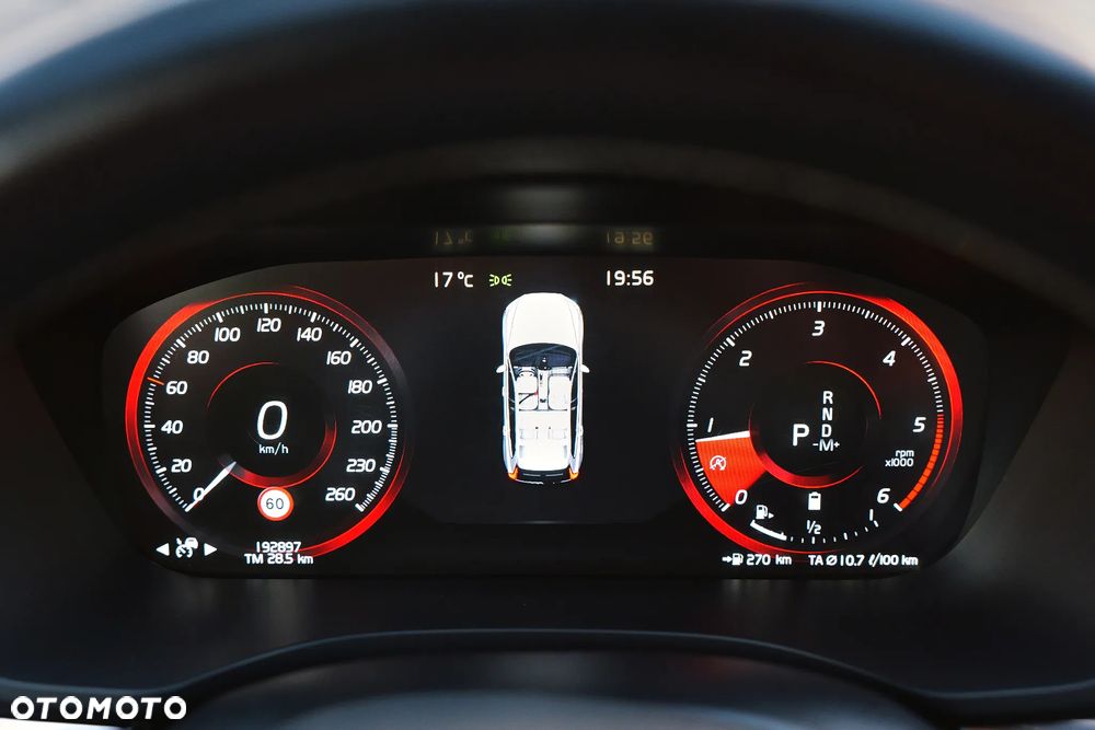 Volvo XC 60 B5 D AWD R-Design - 21