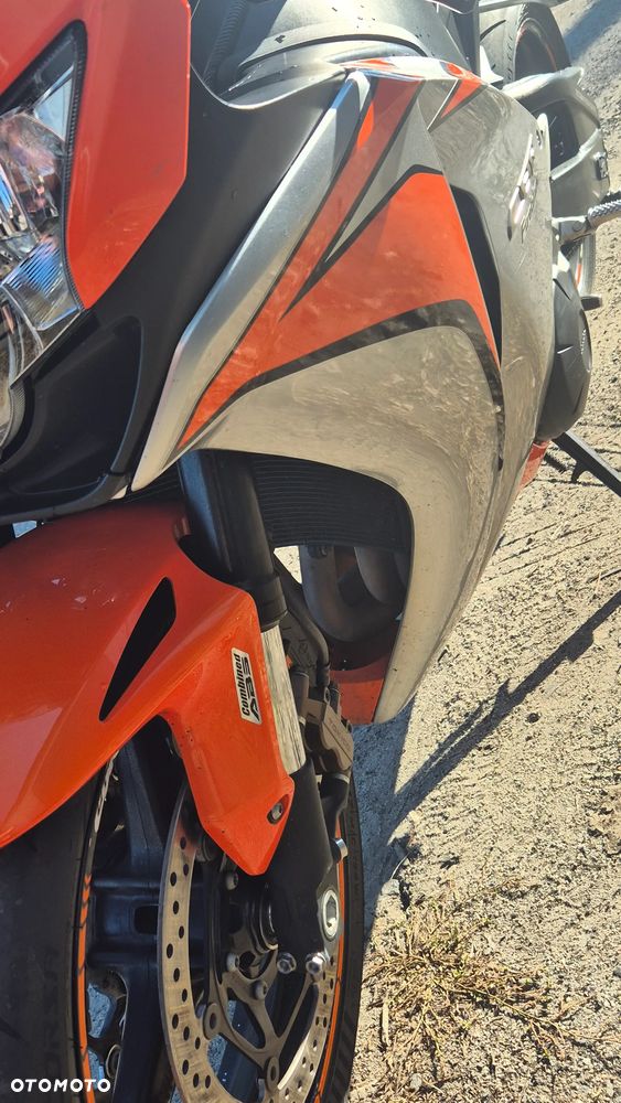 Honda CBR - 4