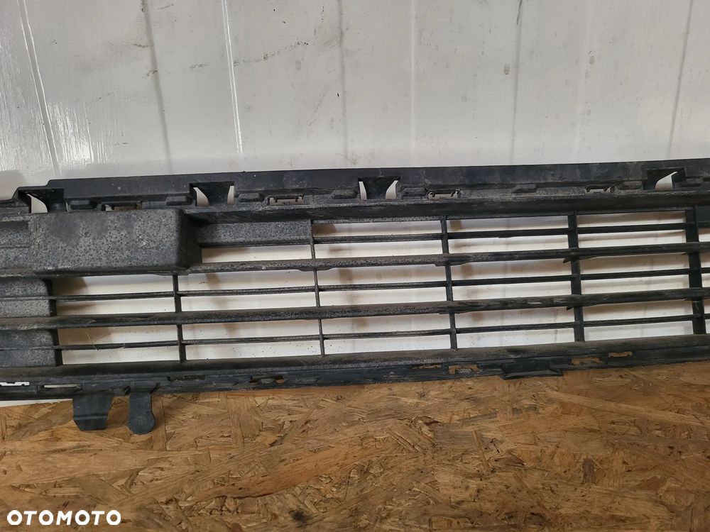Kratka środkowa zderzaka Citroen Berlingo III LIFT - 4