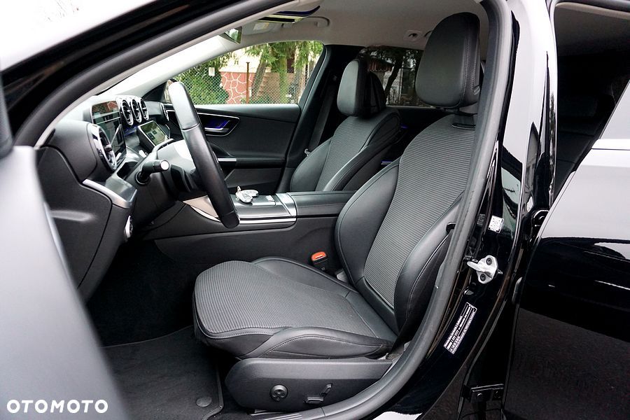 Mercedes-Benz Klasa C 220 d 9G-TRONIC - 17