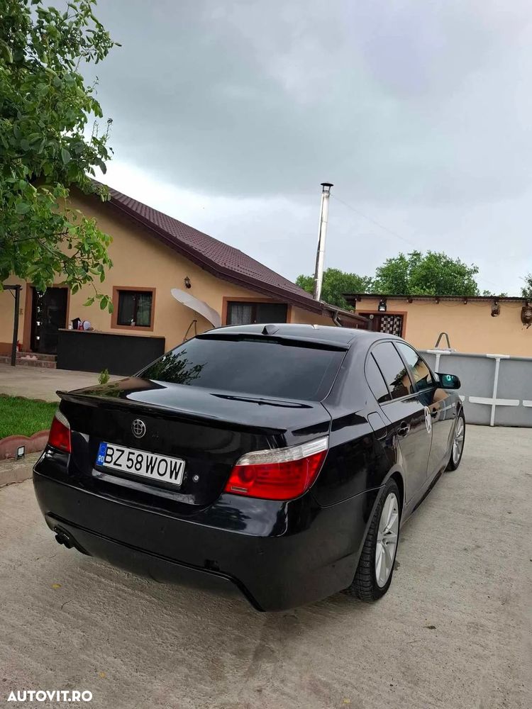 BMW Seria 5 530d Touring Aut. - 4