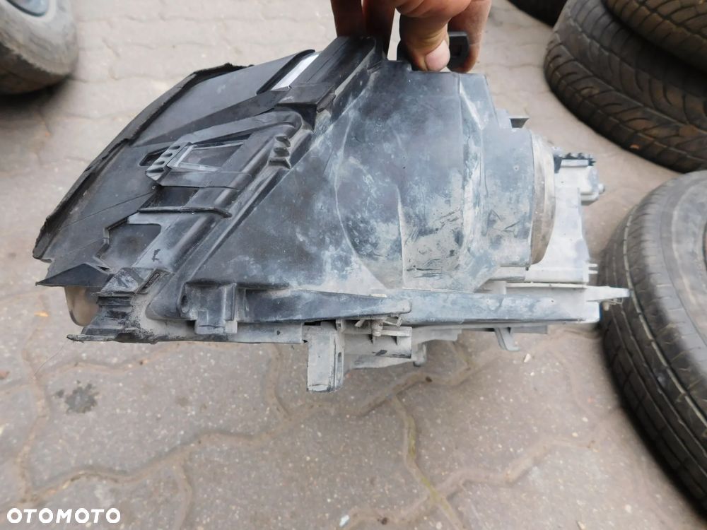 lampa prawa przód BMW E46 E-46 przed liftingiem BOSCH - 6