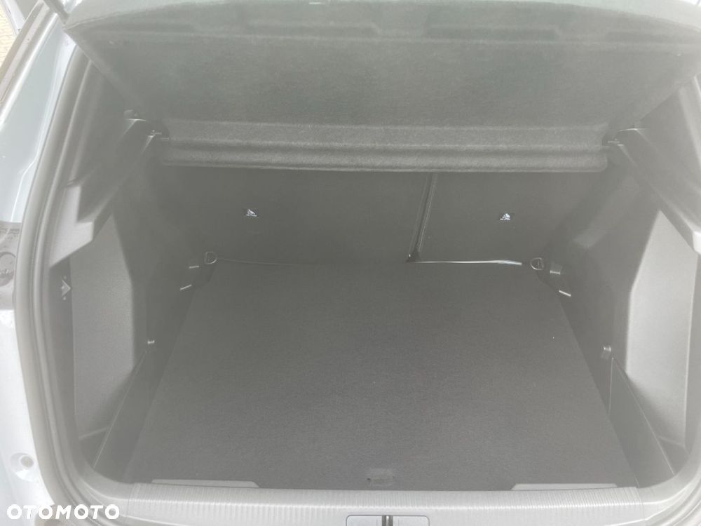 Peugeot 2008 - 10