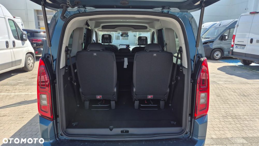 Opel Combo XL 1.5 BlueHDi S&S GS EAT8 - 12