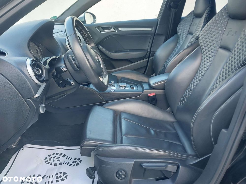 Audi S3 Sportback - 12