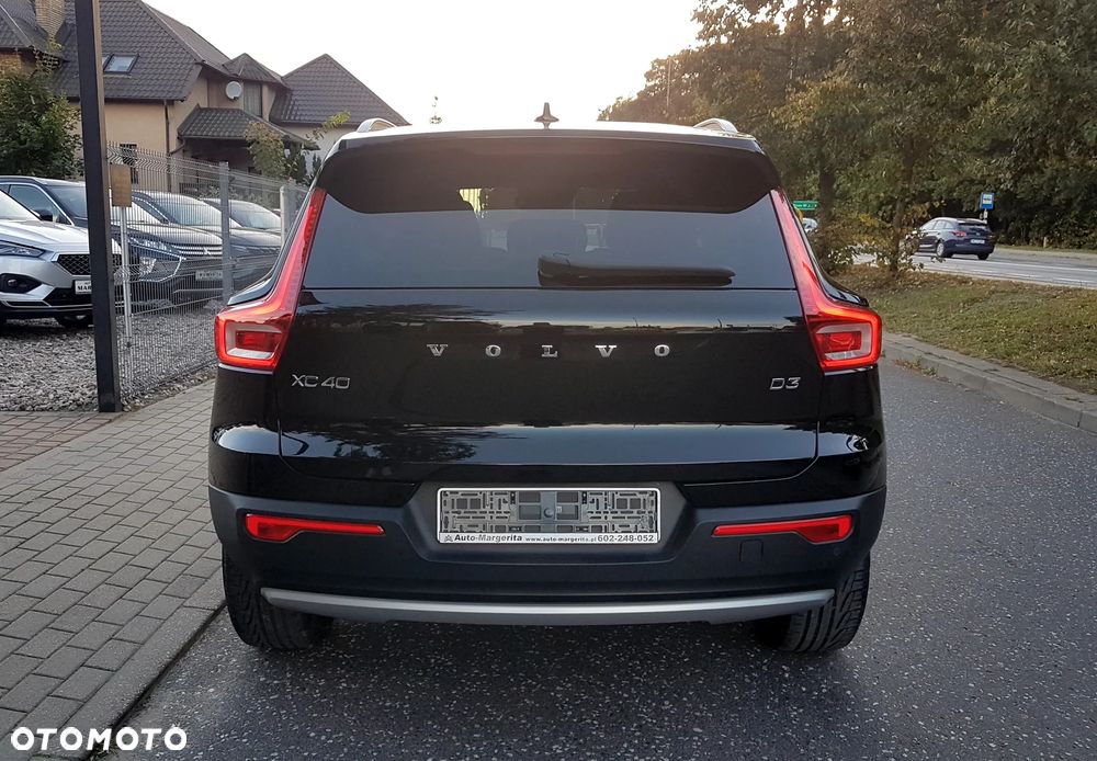 Volvo XC 40 D3 Momentum - 35