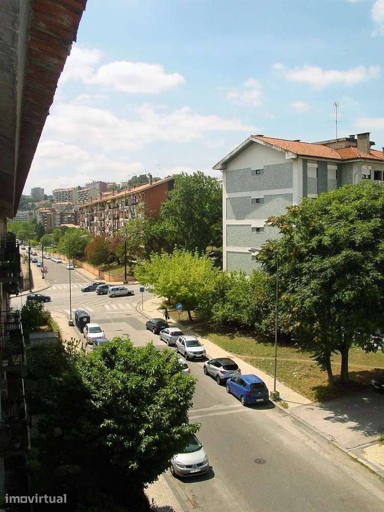 Arrenda-se excelente T3 à Solum. - Grande imagem: 2/22