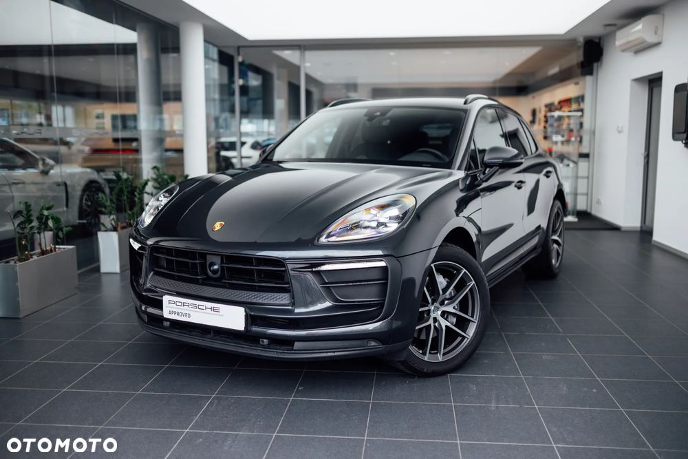Porsche Macan Standard - 2
