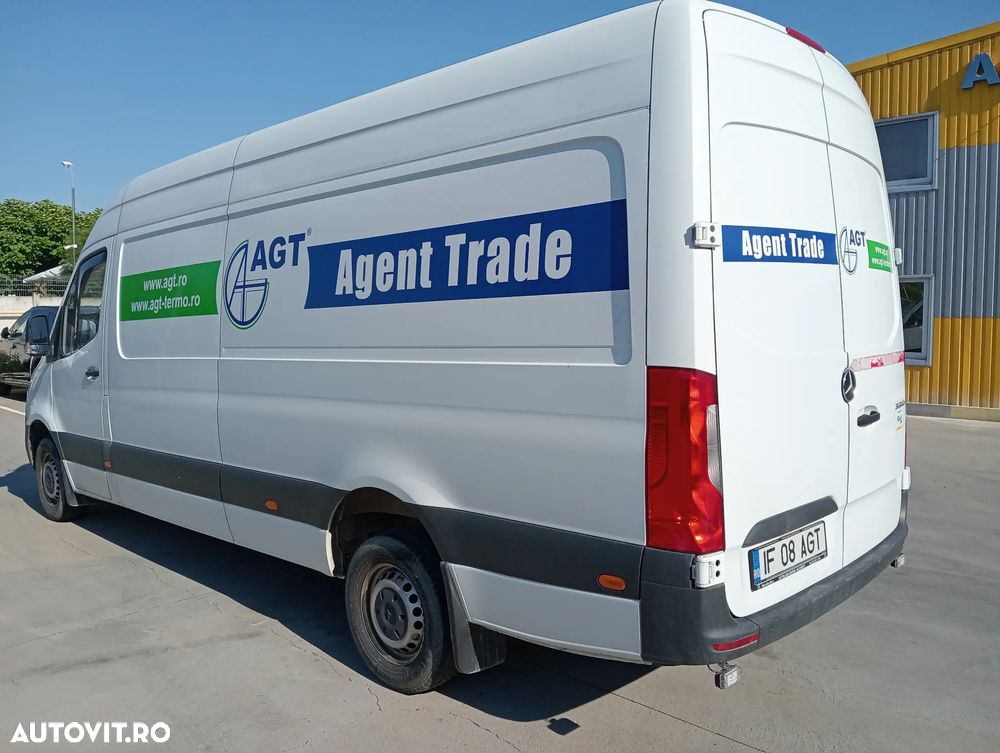 Mercedes-Benz Sprinter - 6