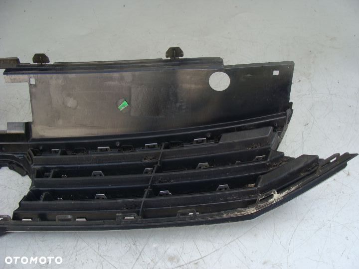 VW Passat B8 ATRAPA GRILL 3G0853653 - 7