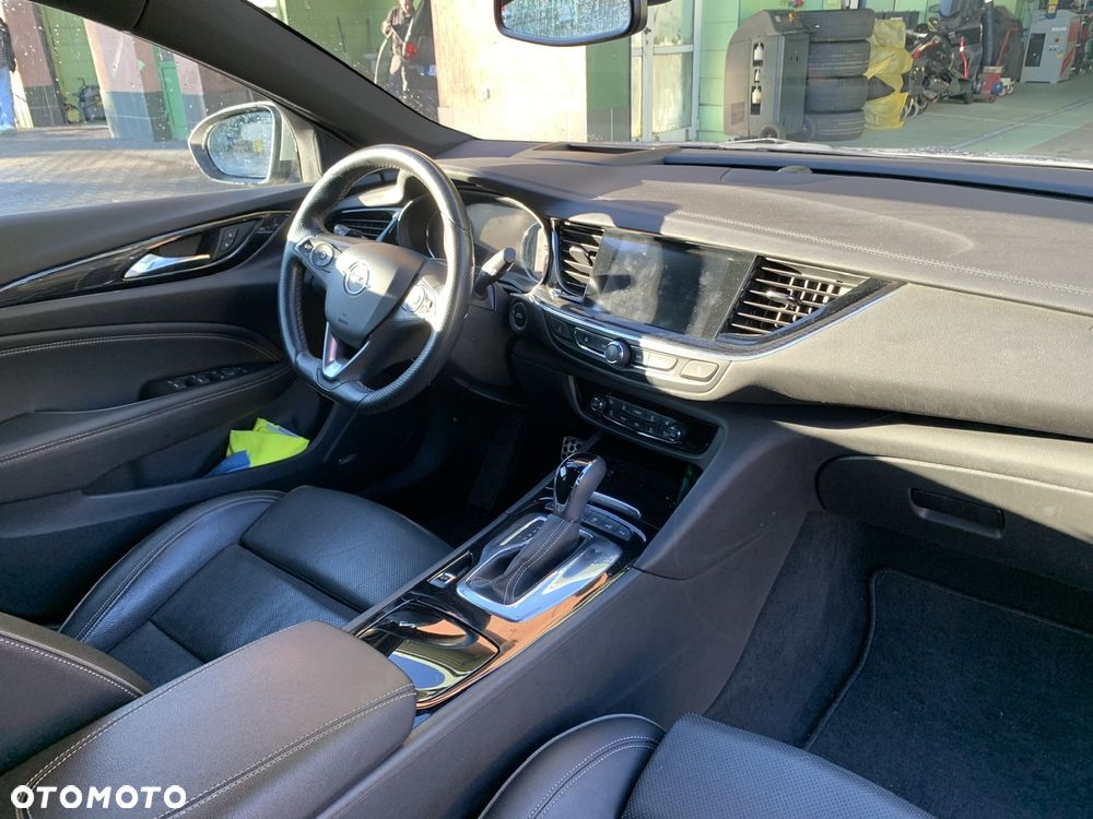 Opel Insignia Sports Tourer 2.0 Diesel Exclusive - 10