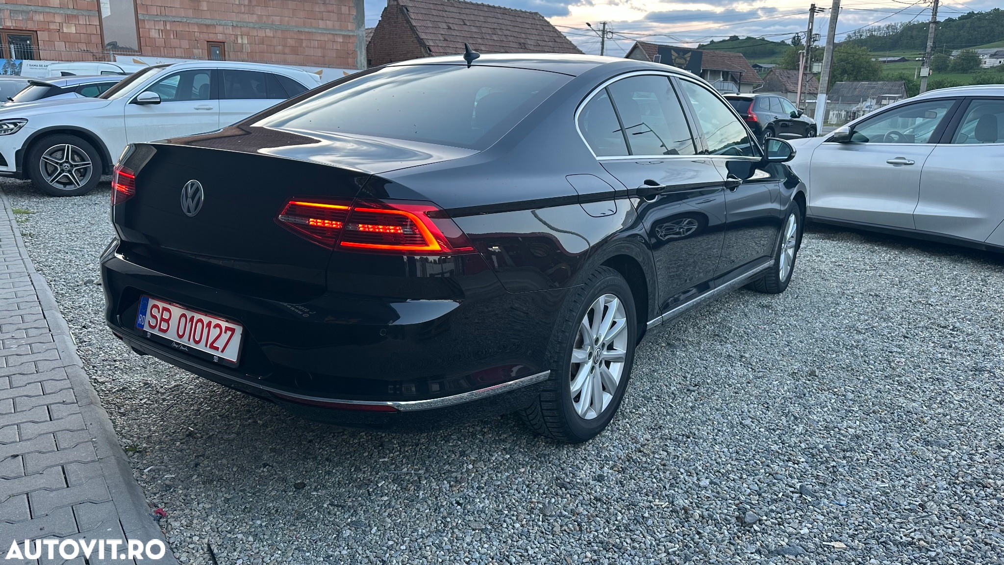 Volkswagen Passat 2.0 TDI (BlueMotion Technology) DSG Highline - 19