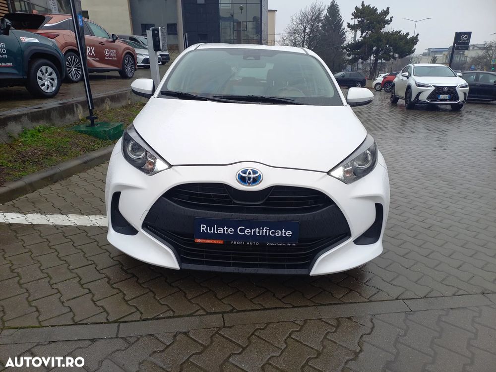 Toyota Yaris 1.5 VVT-i HSD Active - 3