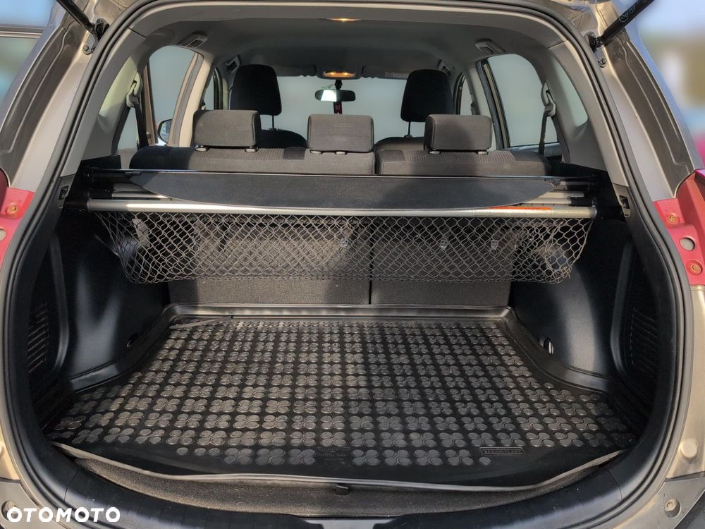 Toyota RAV4 2.0 D-4D Active 4x2 - 13