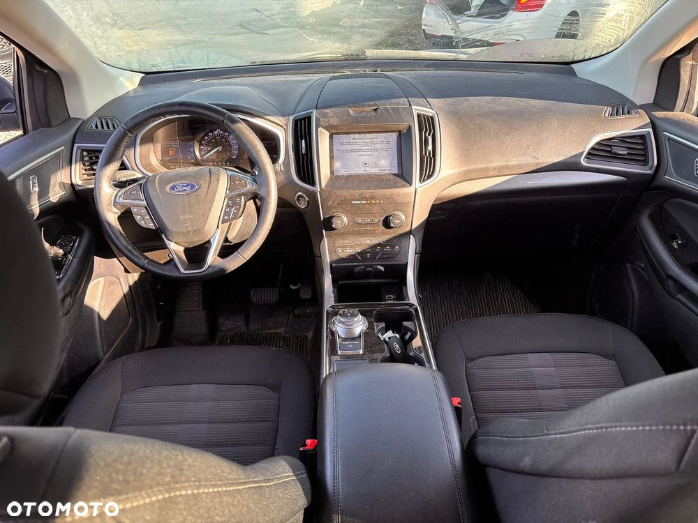 Ford Edge - 3