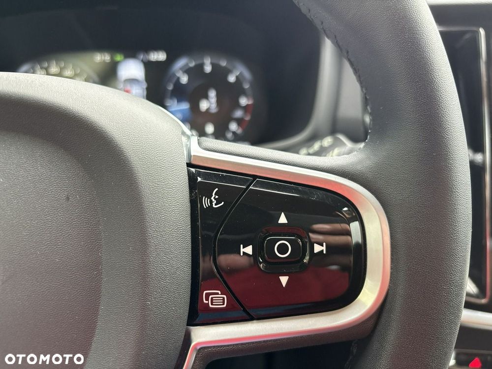 Volvo V60 Cross Country Pro B4 D AWD - 27