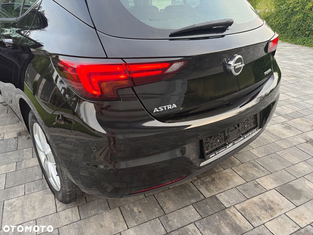 Opel Astra 1.4 Turbo Innovation - 33