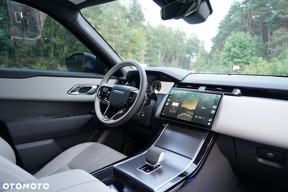 Land Rover Range Rover Velar P250 R-Dynamic SE - 24