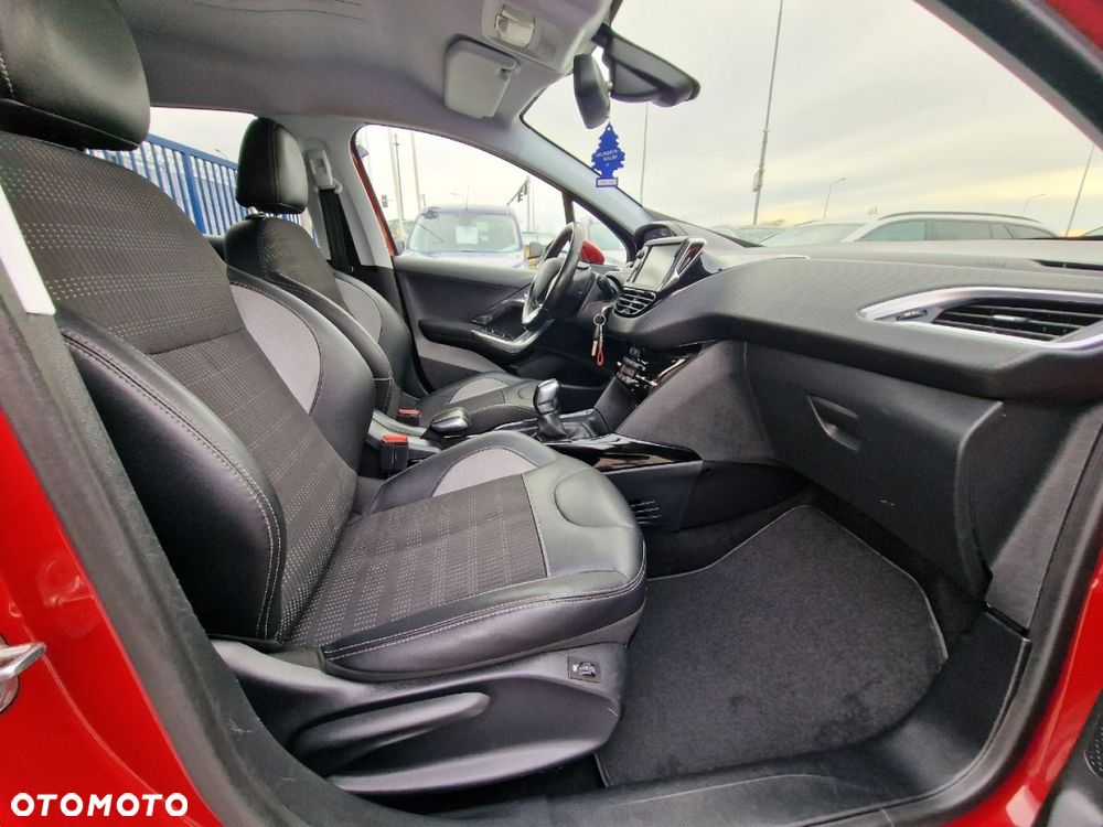 Peugeot 2008 - 23