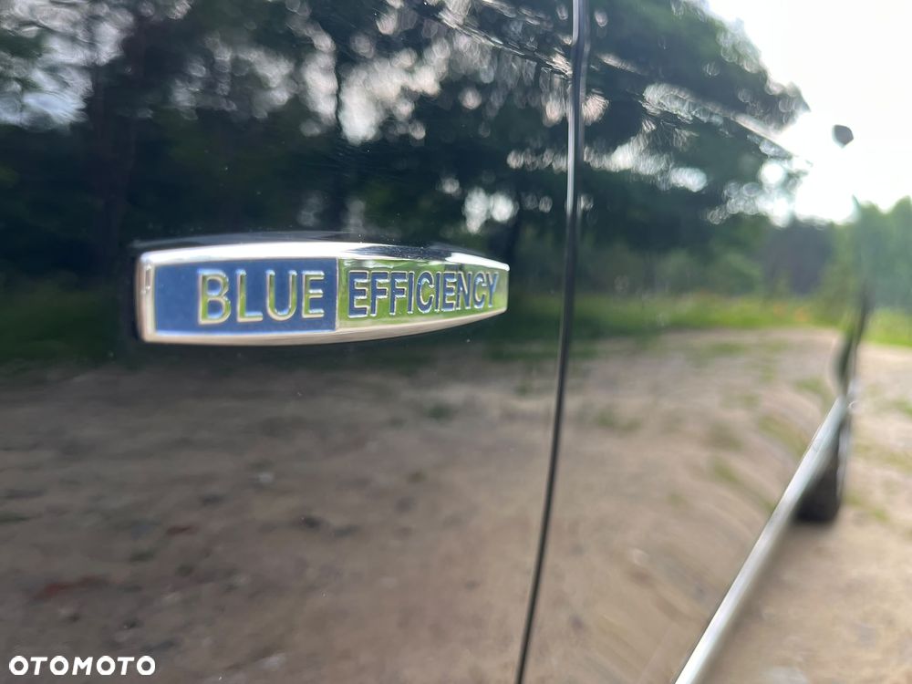 Mercedes-Benz Klasa C 180 CGI Automatik BlueEFFICIENCY Avantgarde - 9
