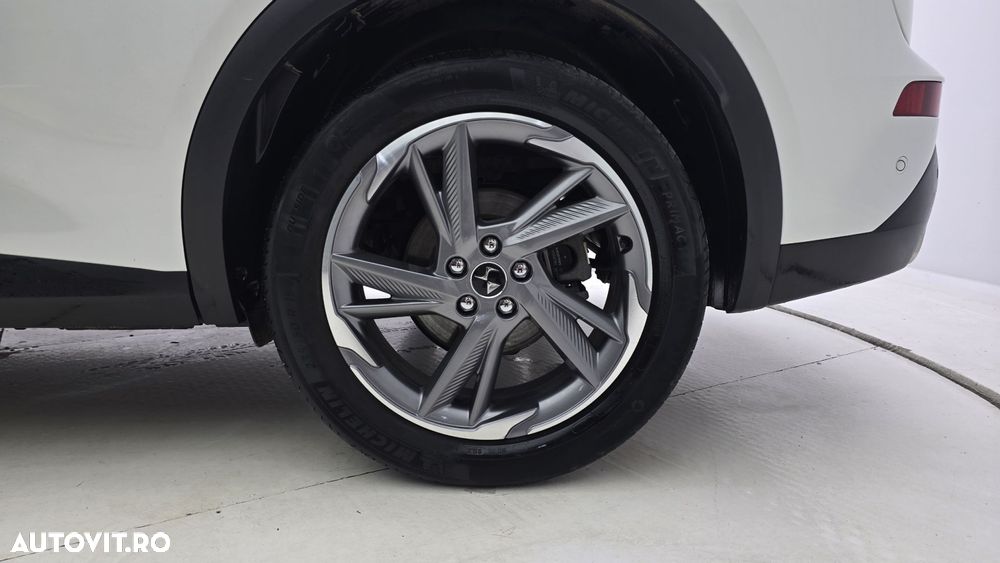 DS Automobiles DS 7 Crossback - 21