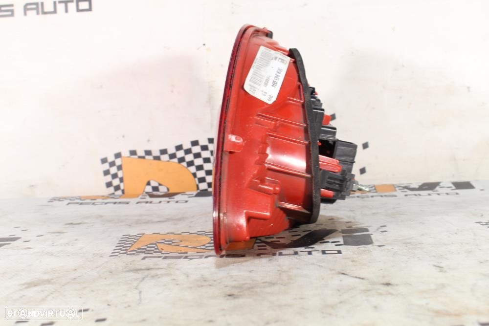Farolim Direito Seat Exeo St (3R5)  3R9945094 / 89500361 / Mala Passag - 4