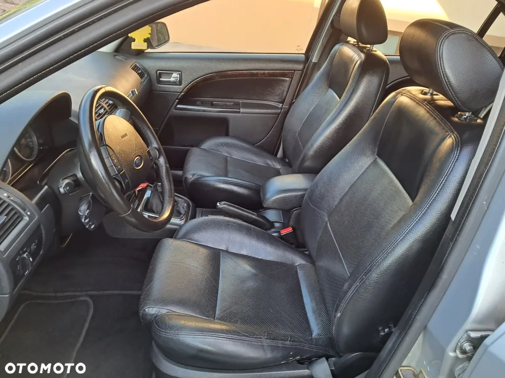 Ford Mondeo Turnier 2.0 TDCi Ghia - 26