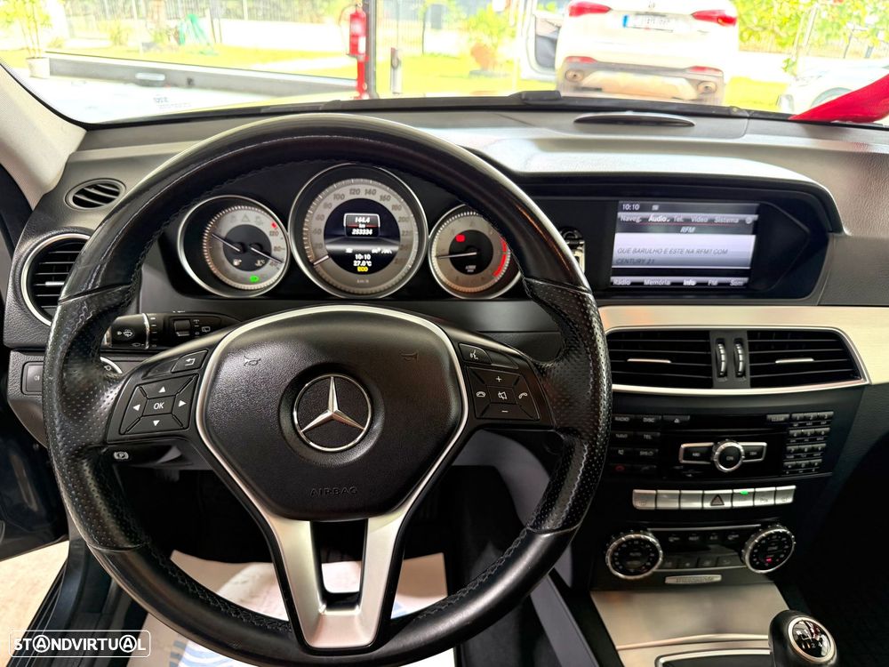 Mercedes-Benz C 220 BlueTEC Avantgarde - 32