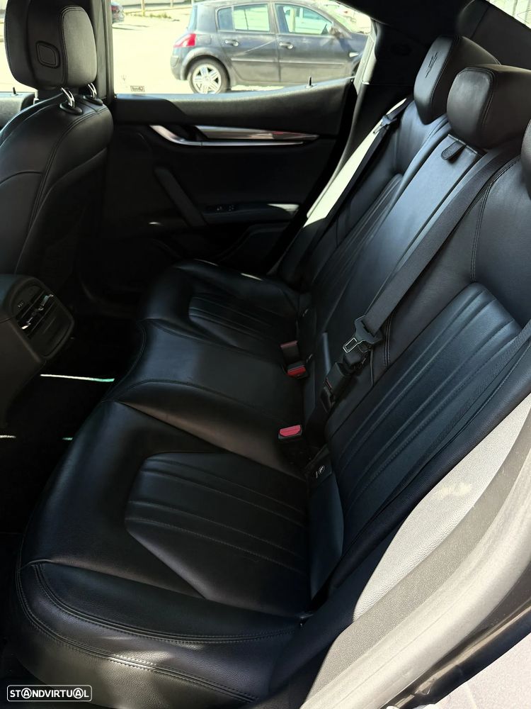 Maserati Ghibli 3.0 V6 - 13