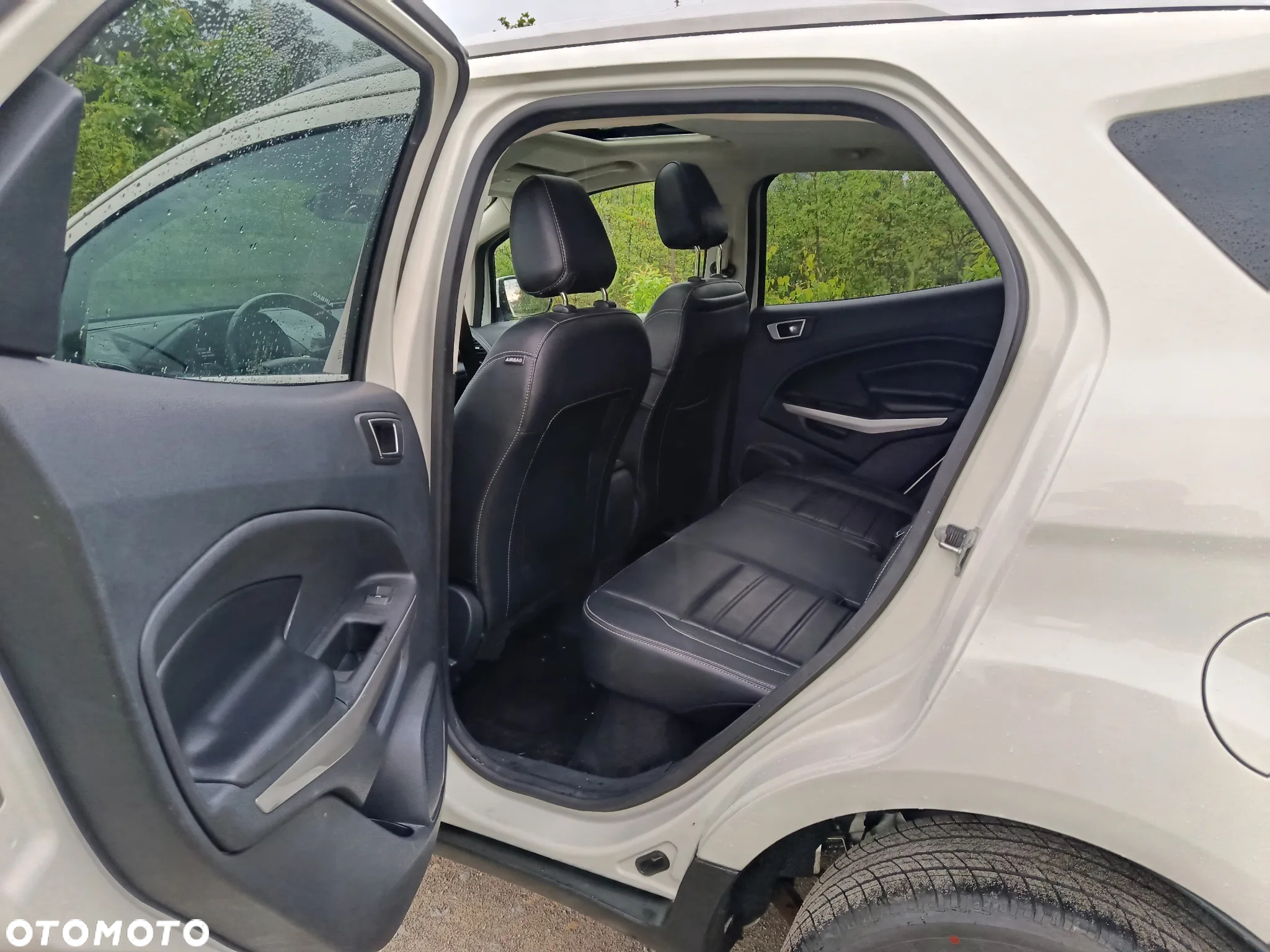 Ford EcoSport - 12